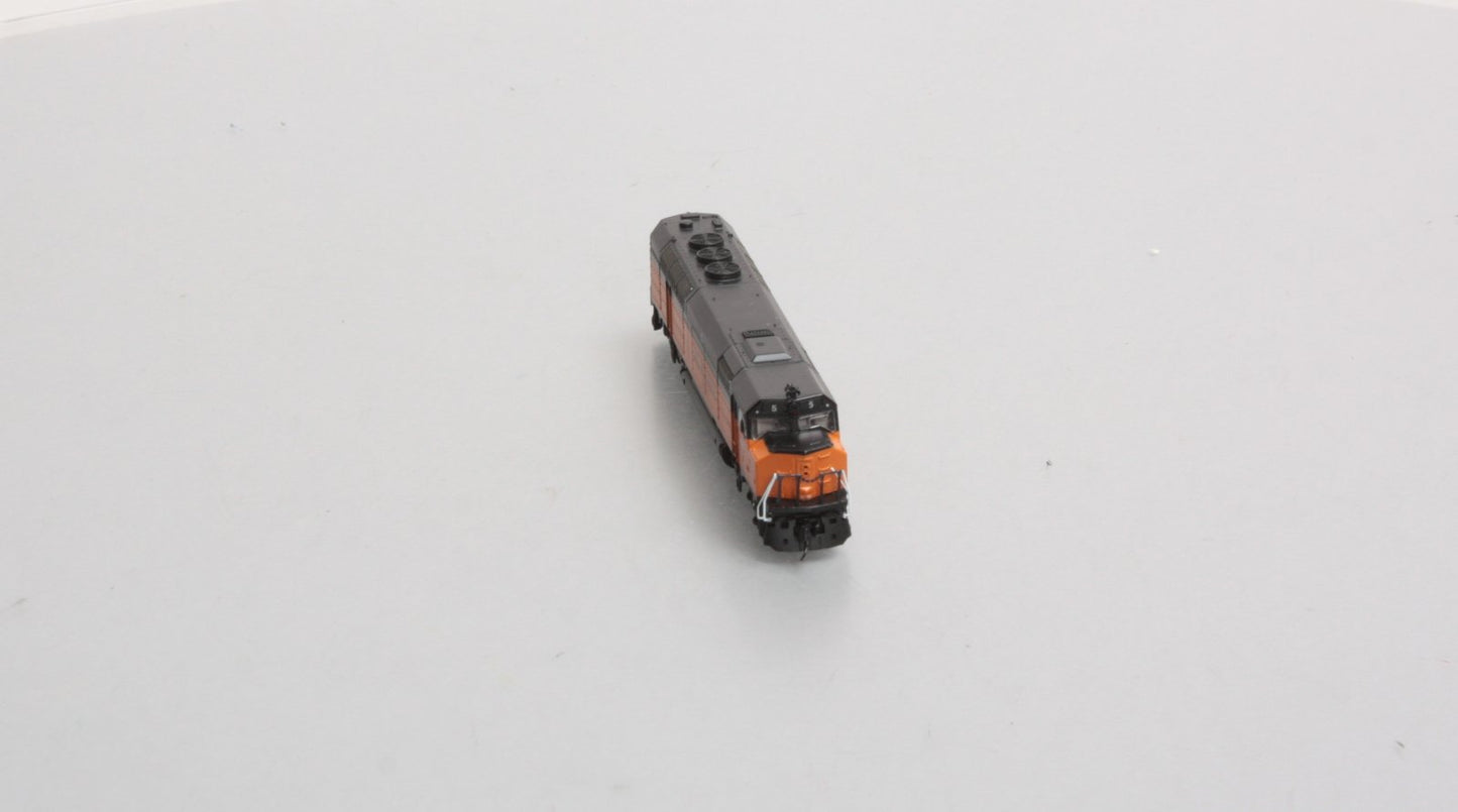Athearn 16882 N Milwaukee Road FP45 with DCC & Sound Orange #5