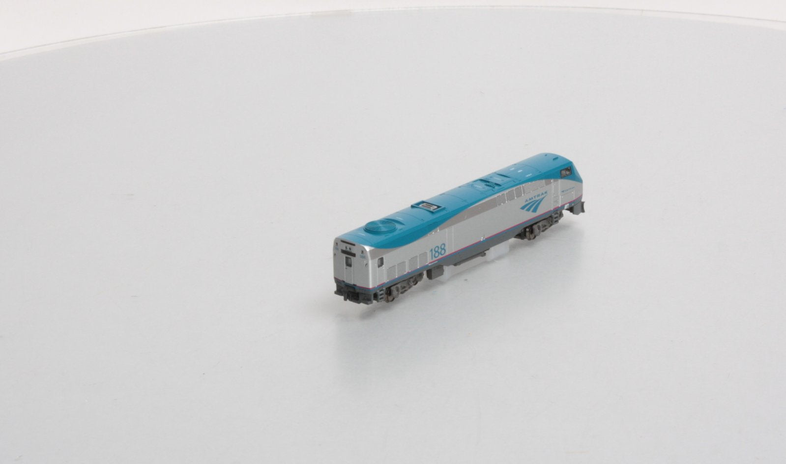 Kato 176-6008 Amtrak N Scale P42 VIA Rail Diesel Locomotive #188