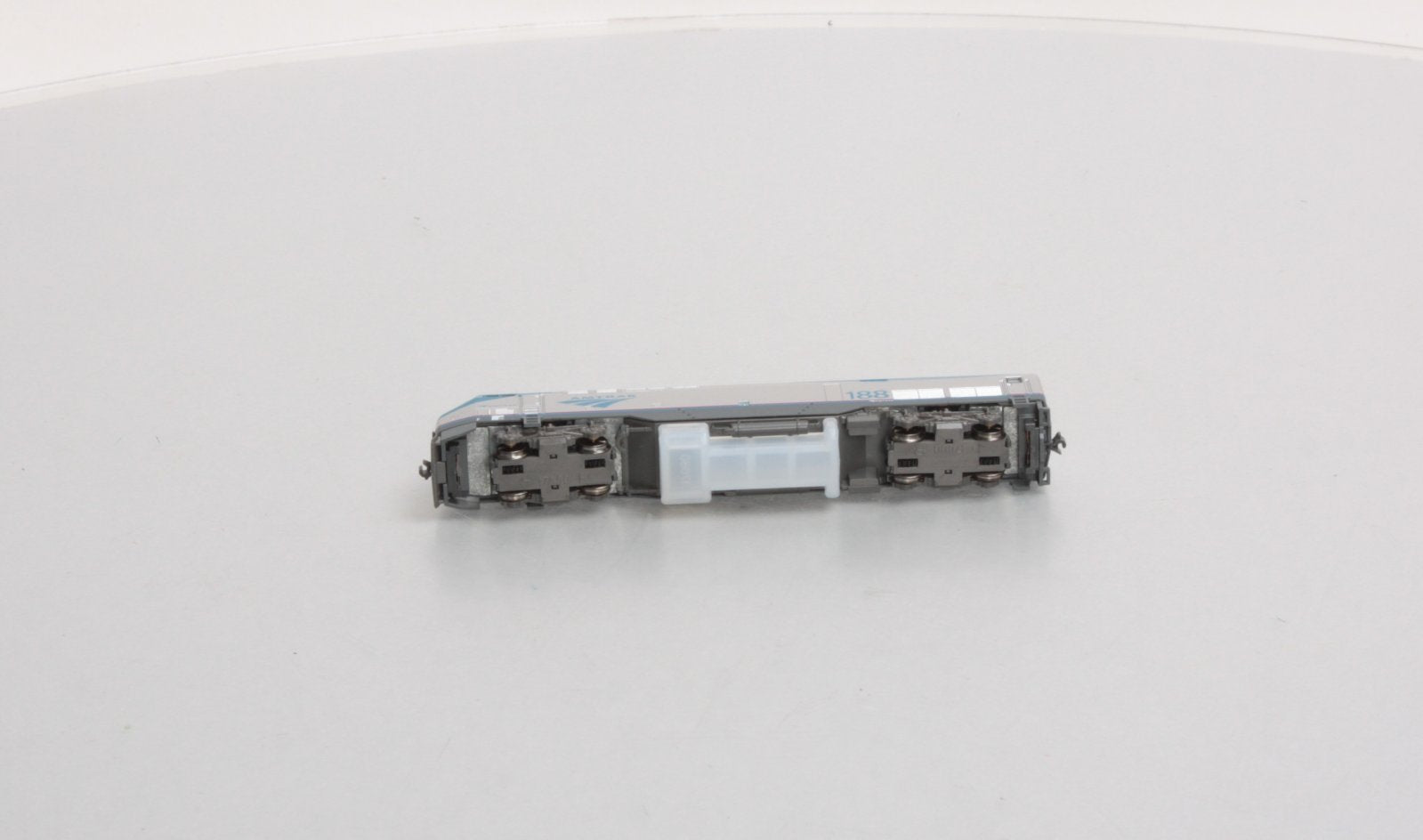 Kato 176-6008 Amtrak N Scale P42 VIA Rail Diesel Locomotive #188