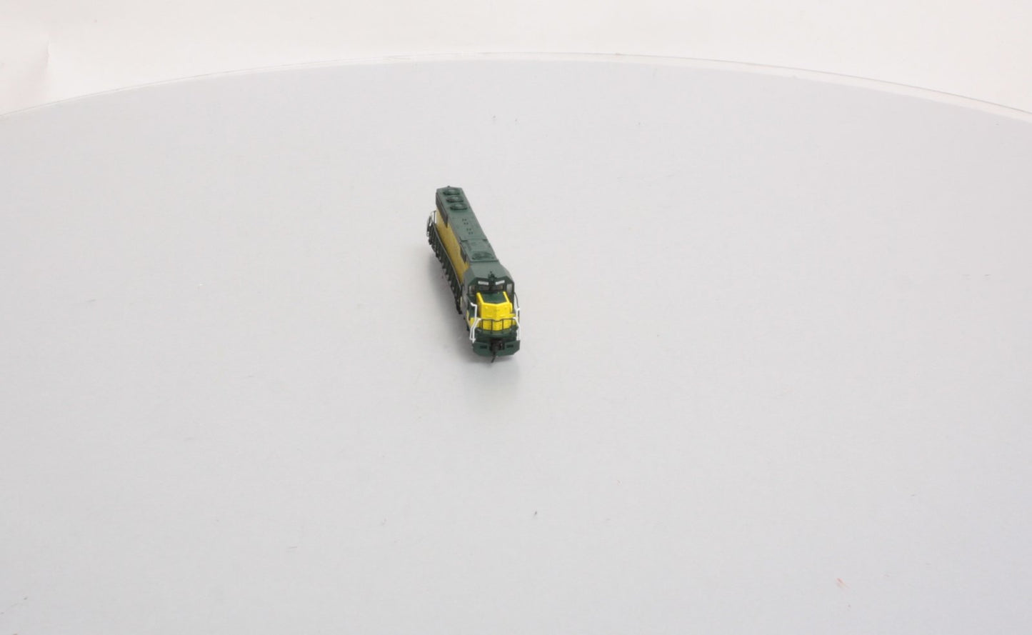 Atlas 49339 N Chicago & North Western SD-50 Diesel Locomotive Standard DC #7022