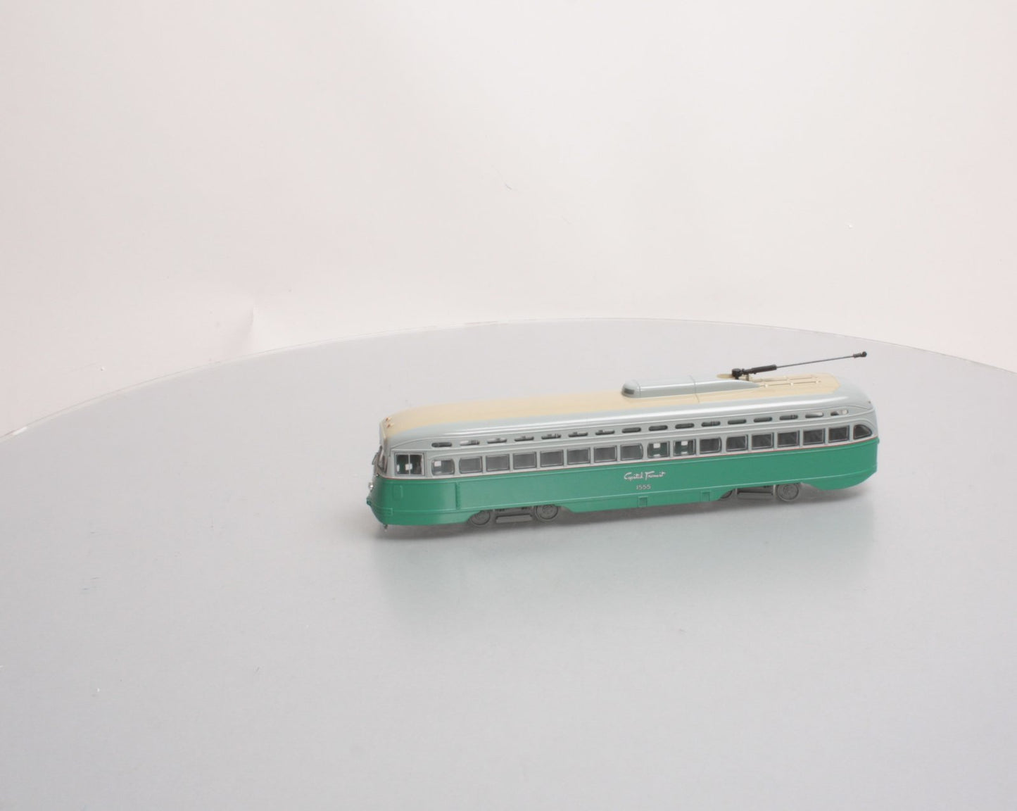 Corgi US55019 1:50 Capital Transit PCC Street Car Limited Edition