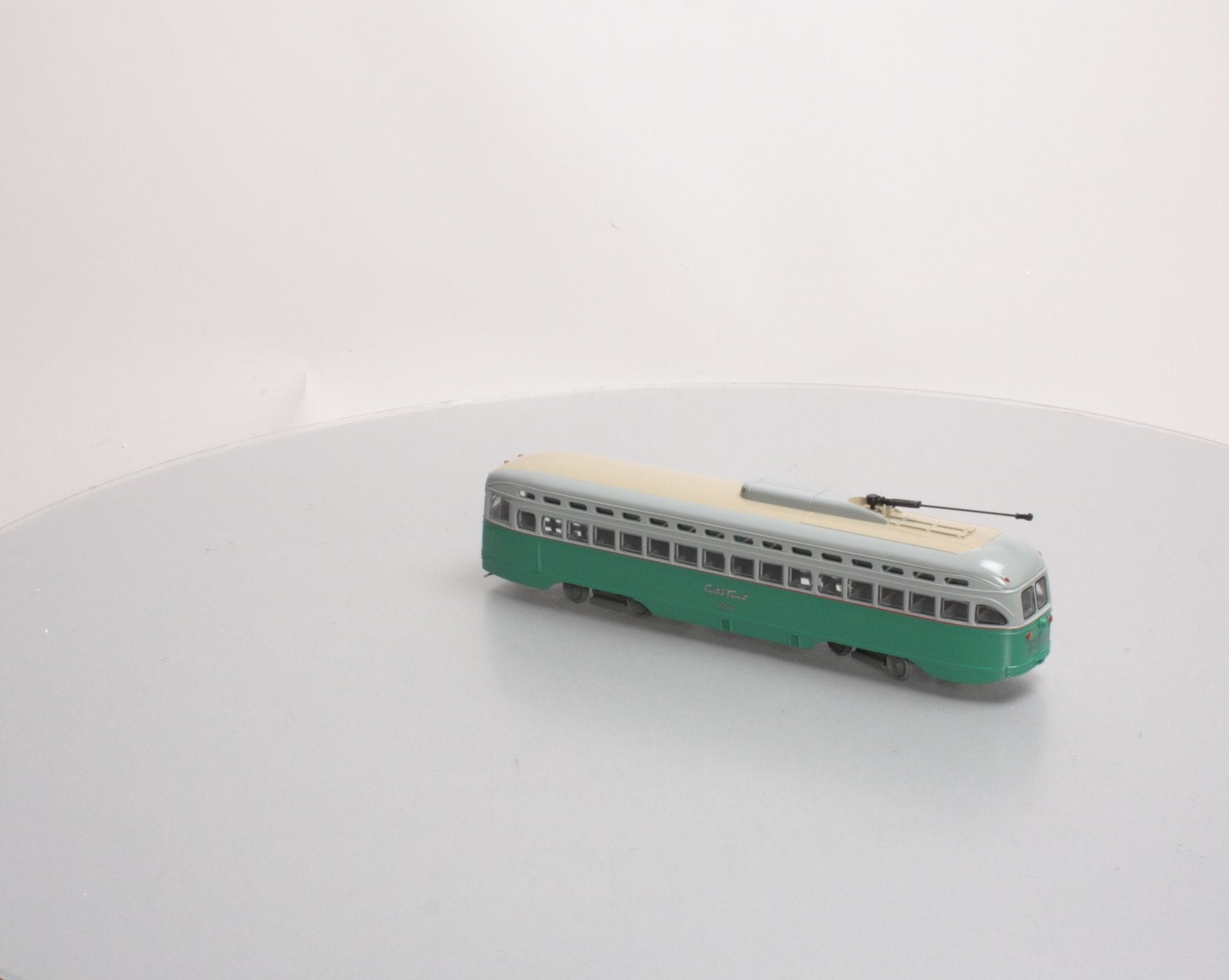 Corgi US55019 1:50 Capital Transit PCC Street Car Limited Edition