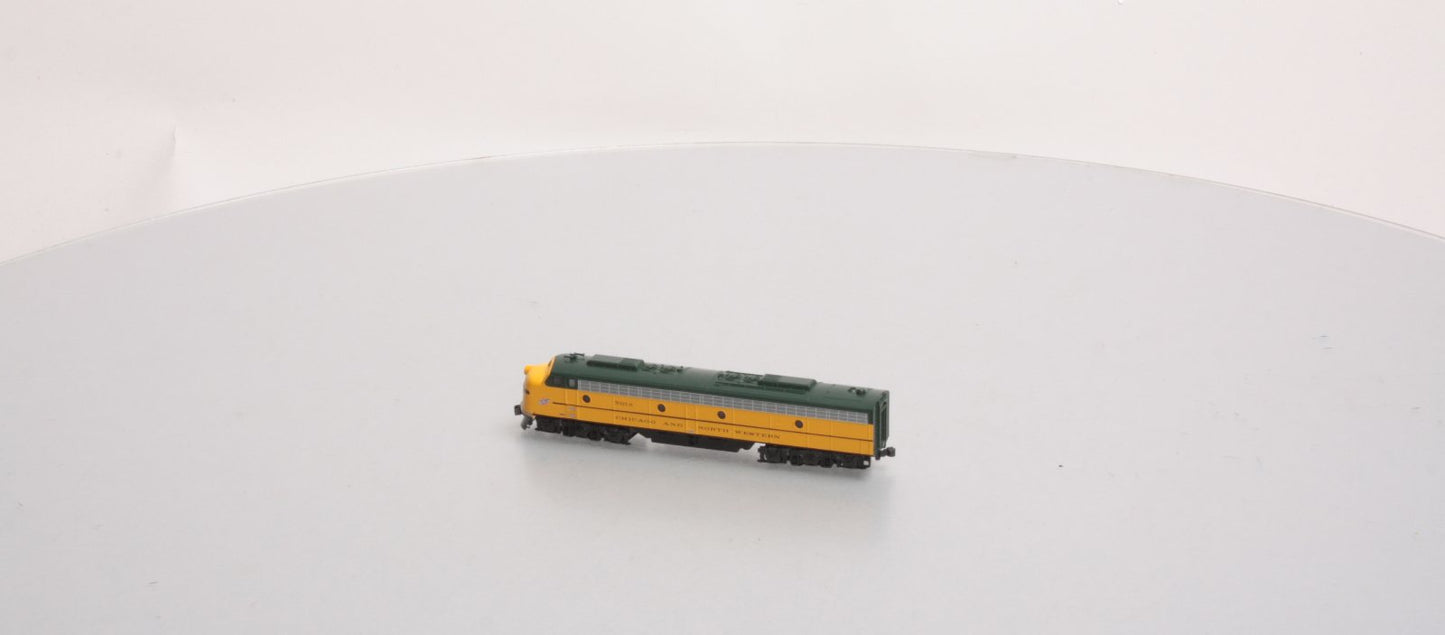 Kato 176-5360 N C&NW E8A Diesel Locomotive #5021A