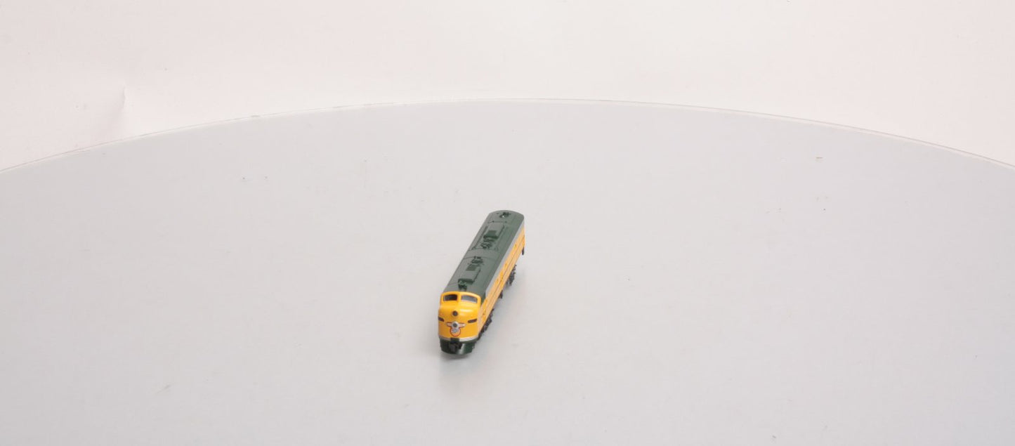 Kato 176-5360 N C&NW E8A Diesel Locomotive #5021A