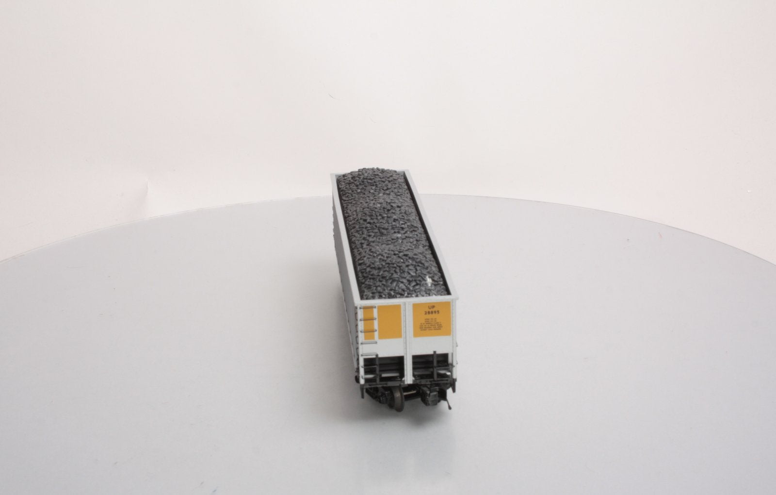 MTH 20-97216 O Union Pacific Coalporter Hopper Car #28895 w/Coal Load