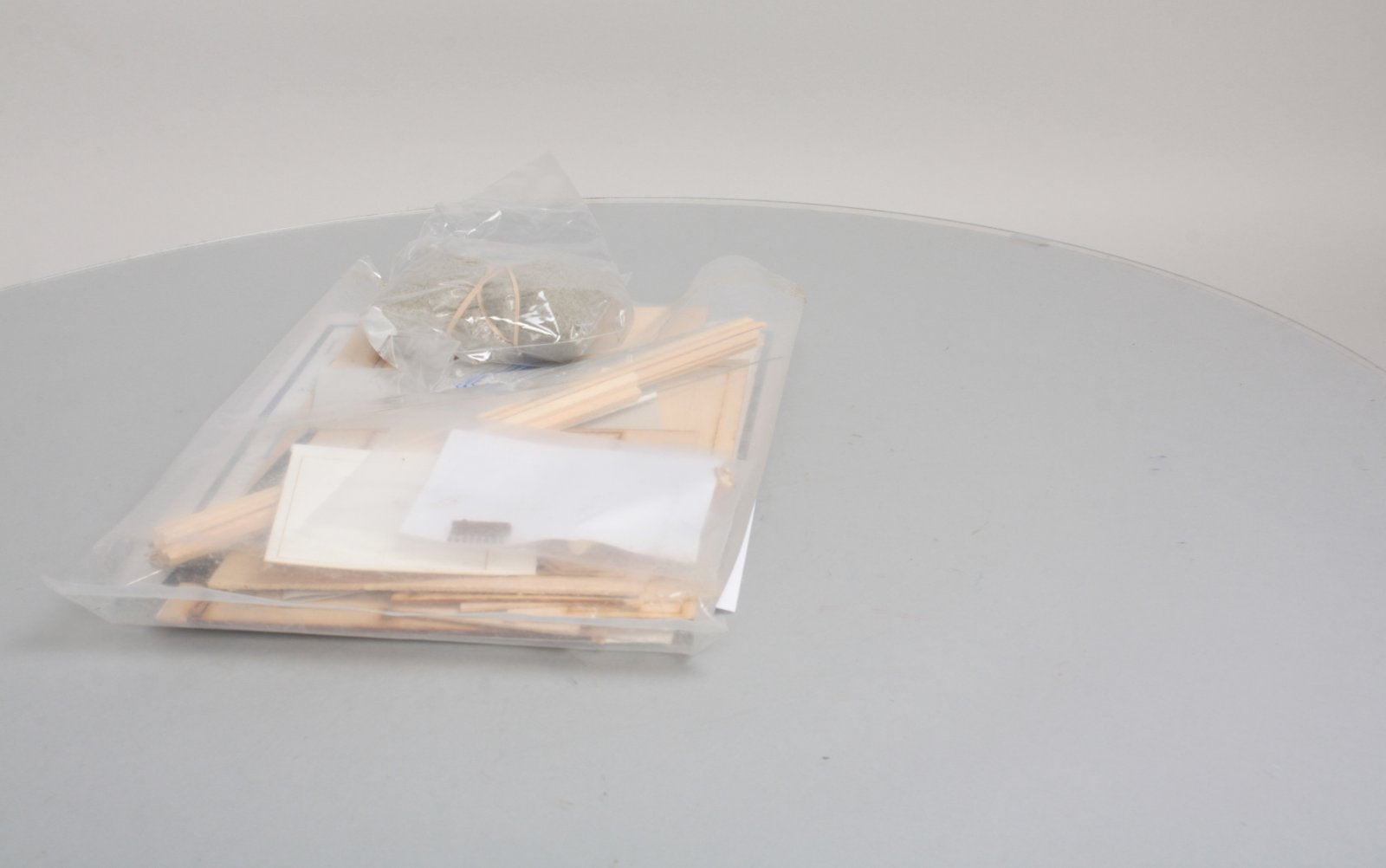 Model Tech Studios S0066 O Scale Locomotive Sand Facility Building Kit