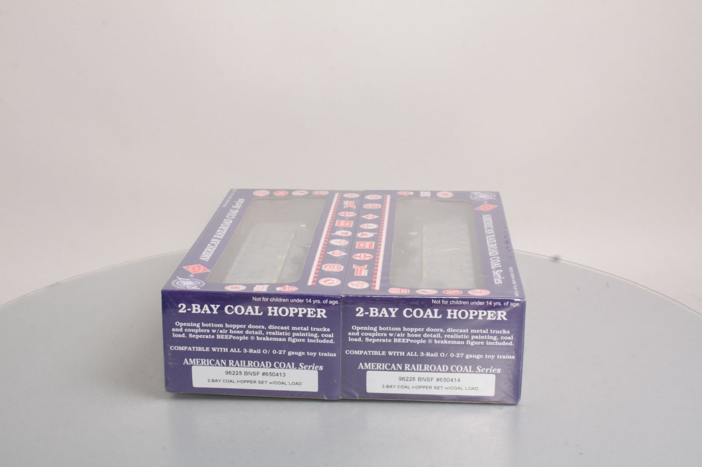 RMT 96228 O Gauge BNSF 3-Rail 2-Bay Hopper w/Coal Load (Pack of 2)