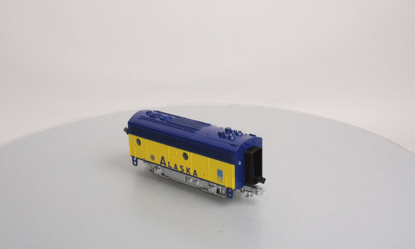 RMT 92733 O Gauge Alaska Beef Mini F-3 Powered Diesel B Unit