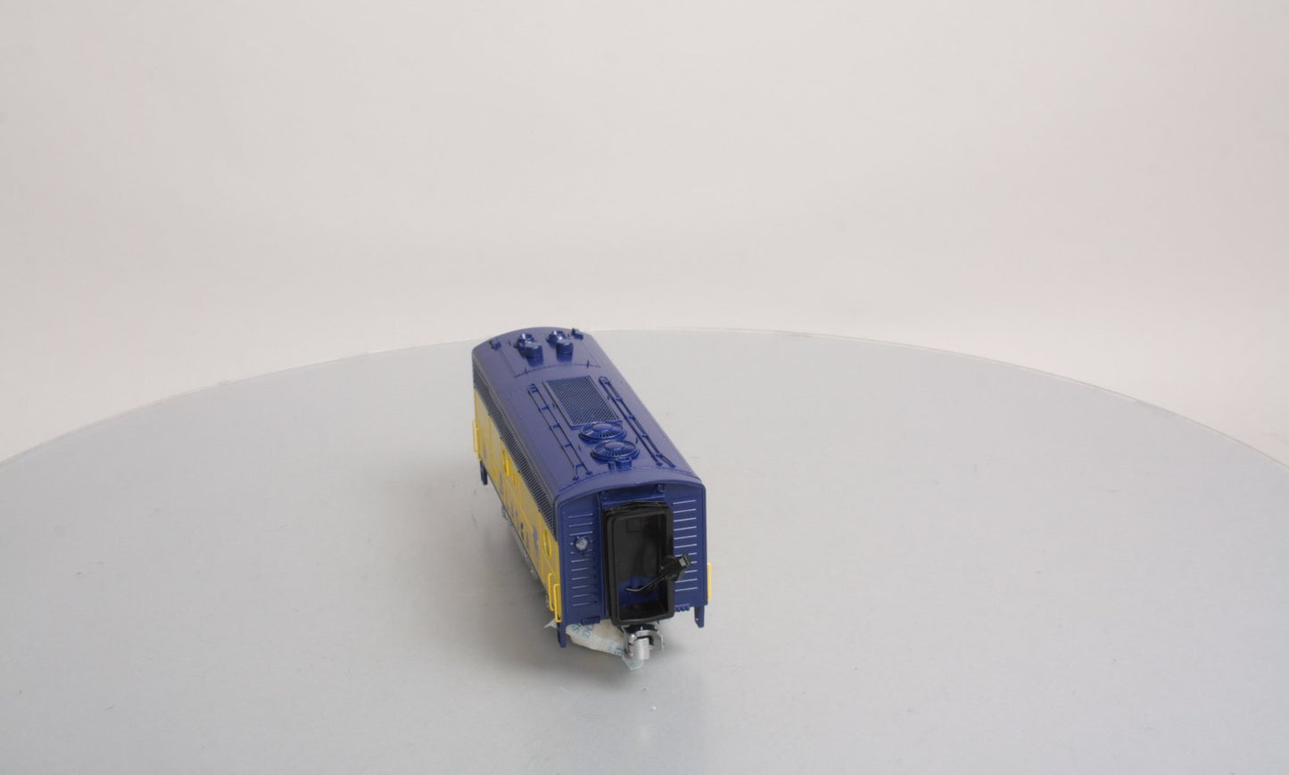 RMT 92733 O Gauge Alaska Beef Mini F-3 Powered Diesel B Unit