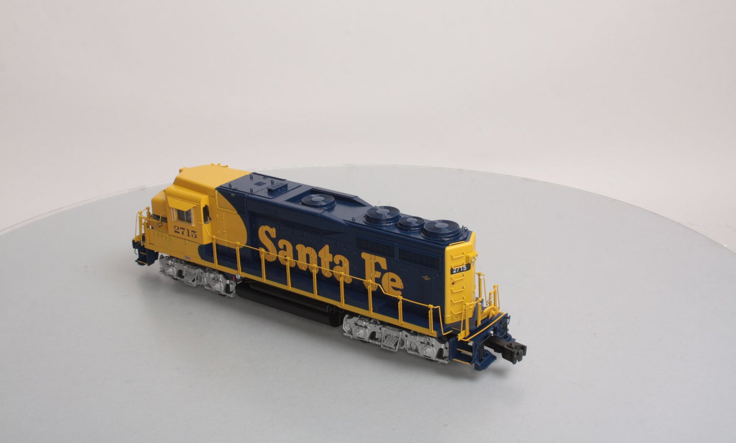 Lionel 6-28387 Santa Fe Non-Powered GP30 Diesel Locomotive #2715