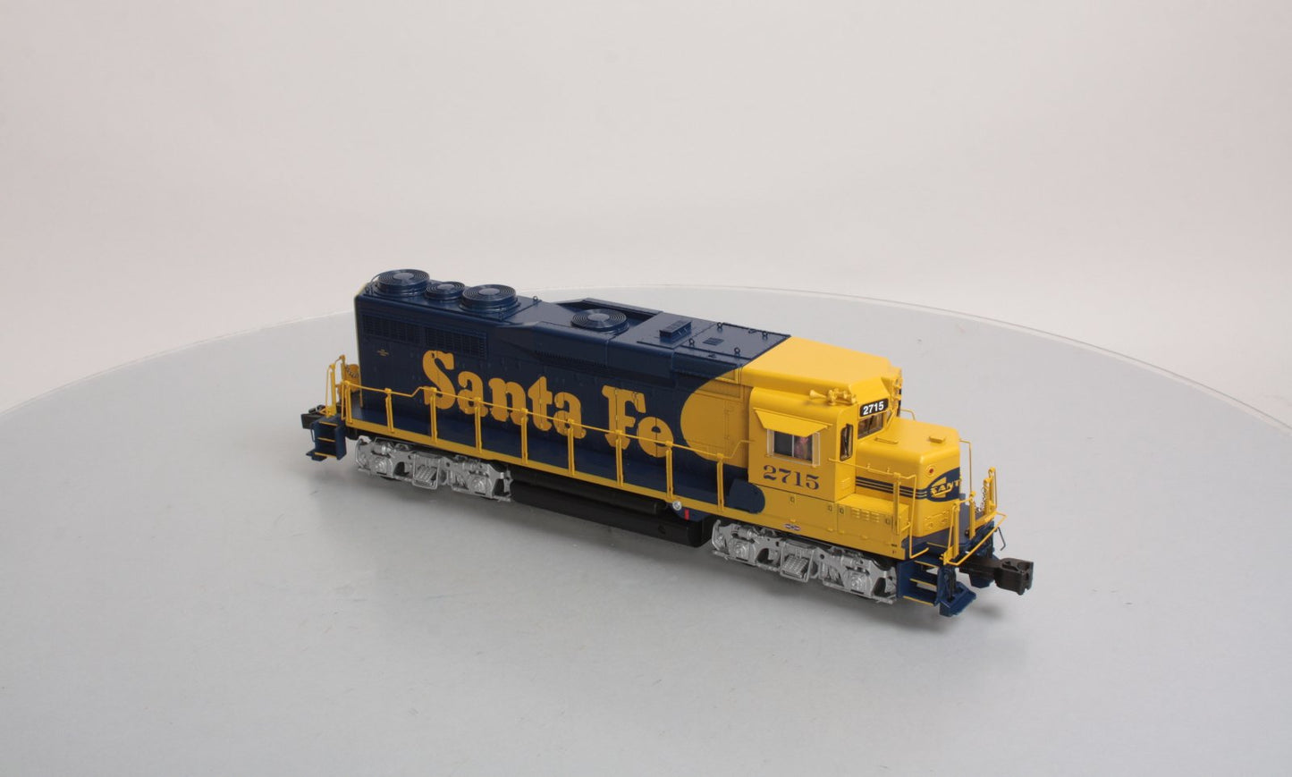 Lionel 6-28387 Santa Fe Non-Powered GP30 Diesel Locomotive #2715