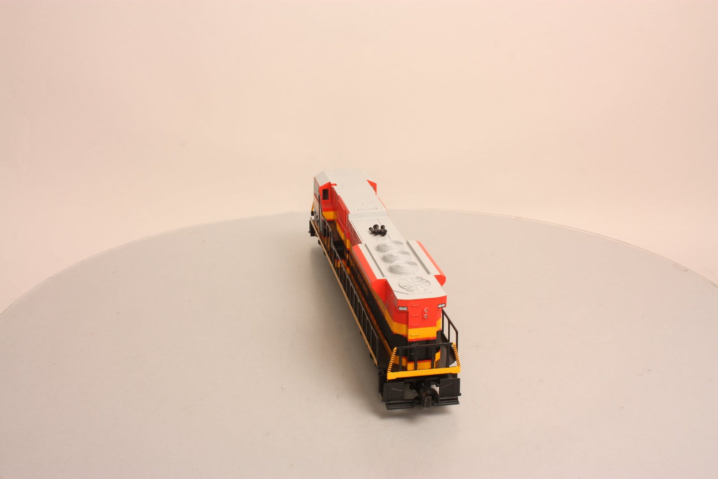 Williams 21817 O Gauge Kansas City Southern SD90 Powered Diesel Locomotive #4040