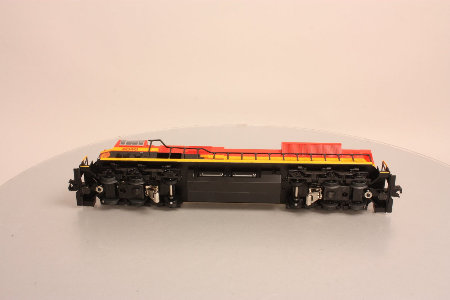 Williams 21817 O Gauge Kansas City Southern SD90 Powered Diesel Locomotive #4040