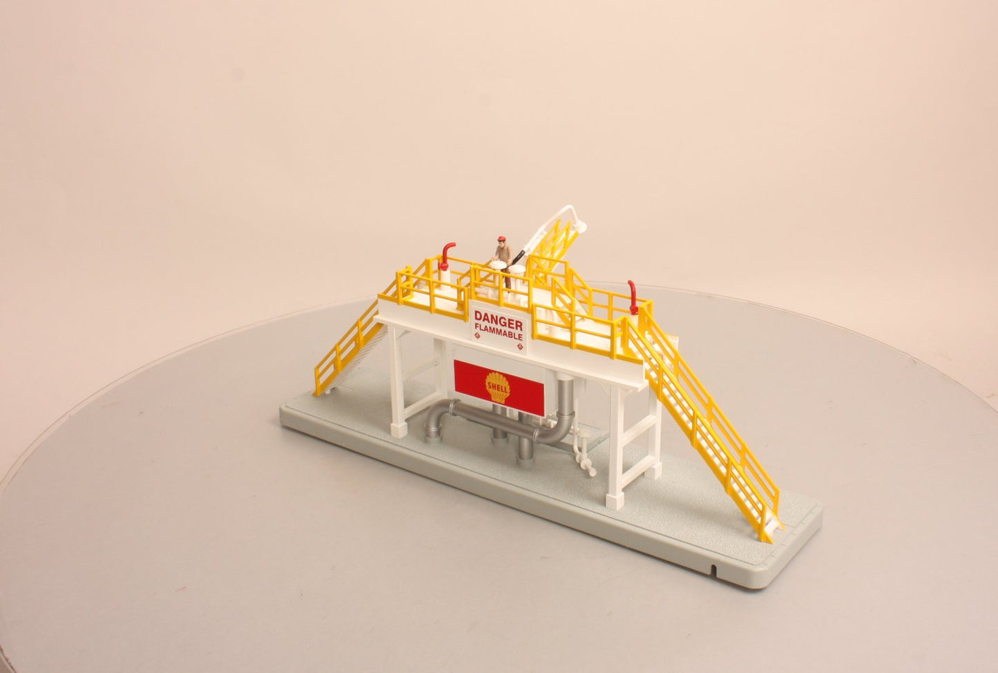 MTH 30-9141 O Shell Operating Storage Tank Station