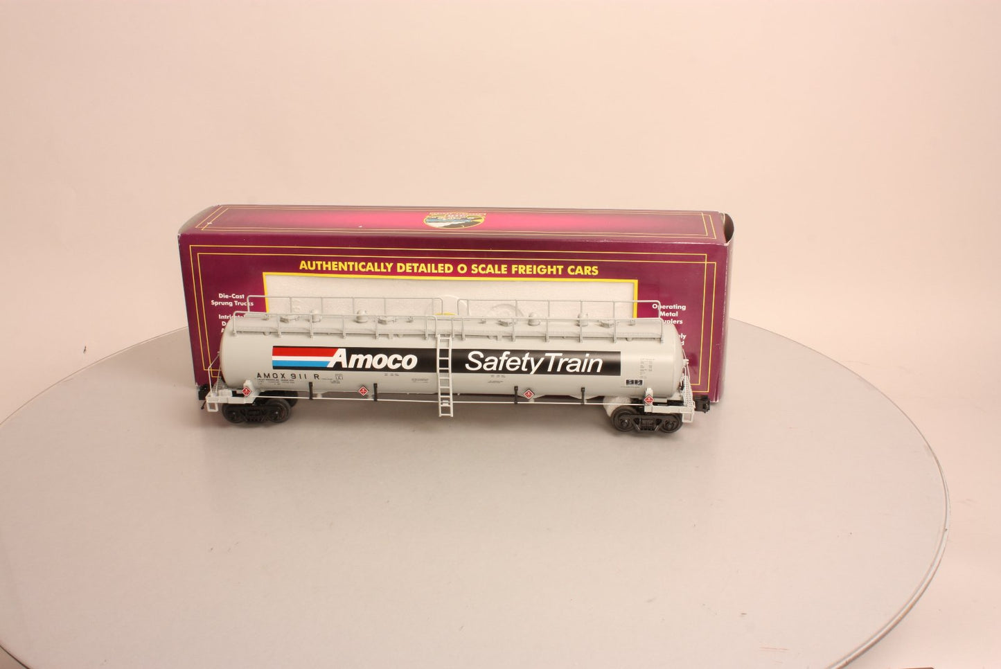 MTH 20-96230 O Amoco 20000g 4-Compartment Tank Car #AMOX911R