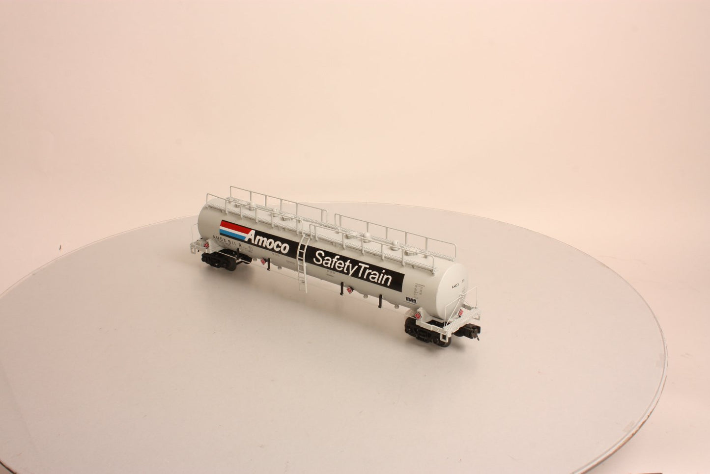 MTH 20-96230 O Amoco 20000g 4-Compartment Tank Car #AMOX911R