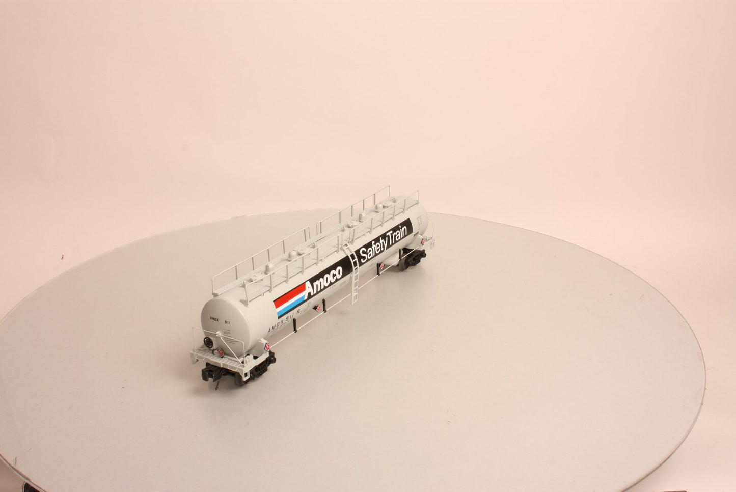 MTH 20-96230 O Amoco 20000g 4-Compartment Tank Car #AMOX911R
