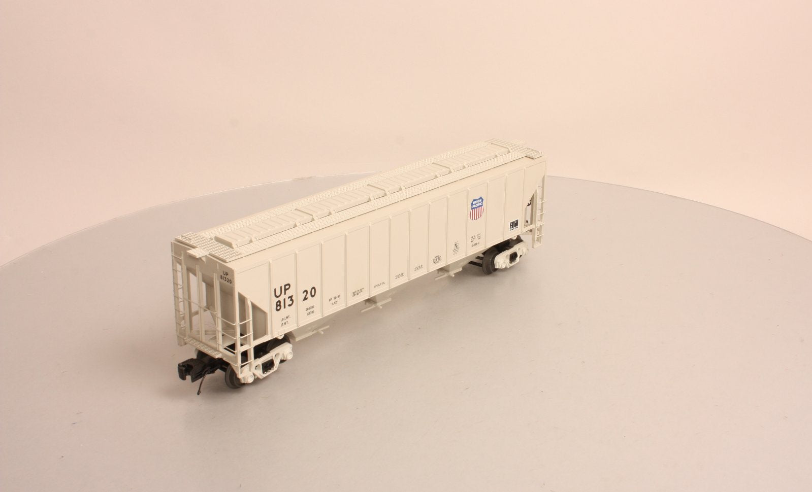 MTH 20-97257 O Union Pacific Ps-2CD High-Sided Hopper Car #81320