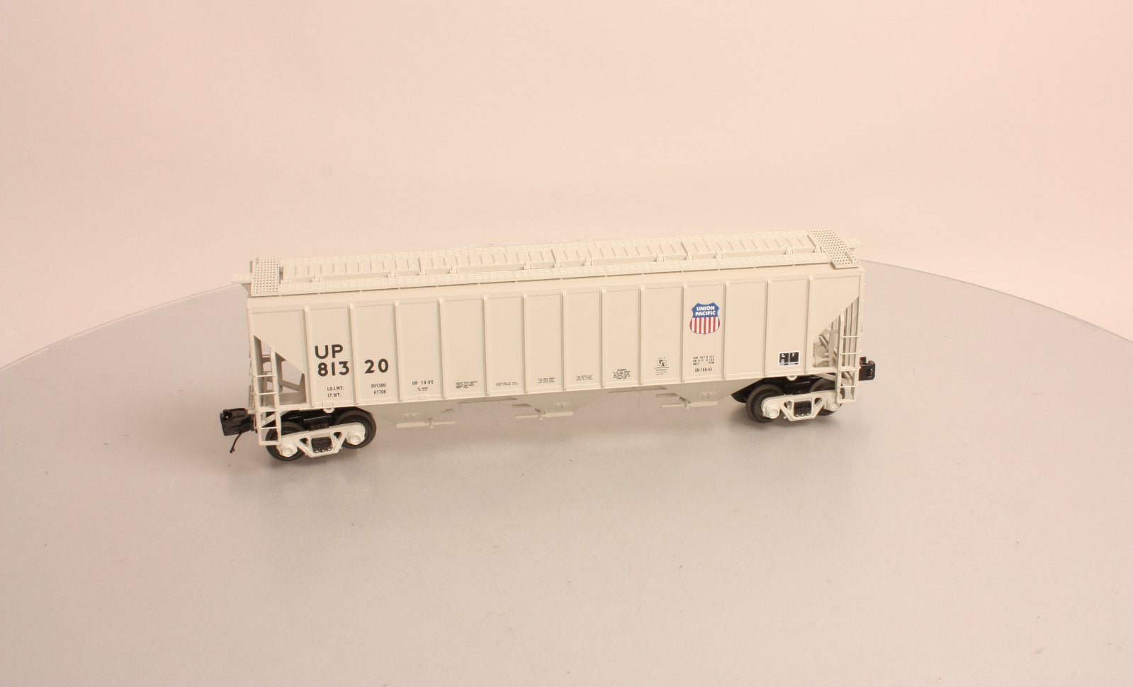MTH 20-97257 O Union Pacific Ps-2CD High-Sided Hopper Car #81320