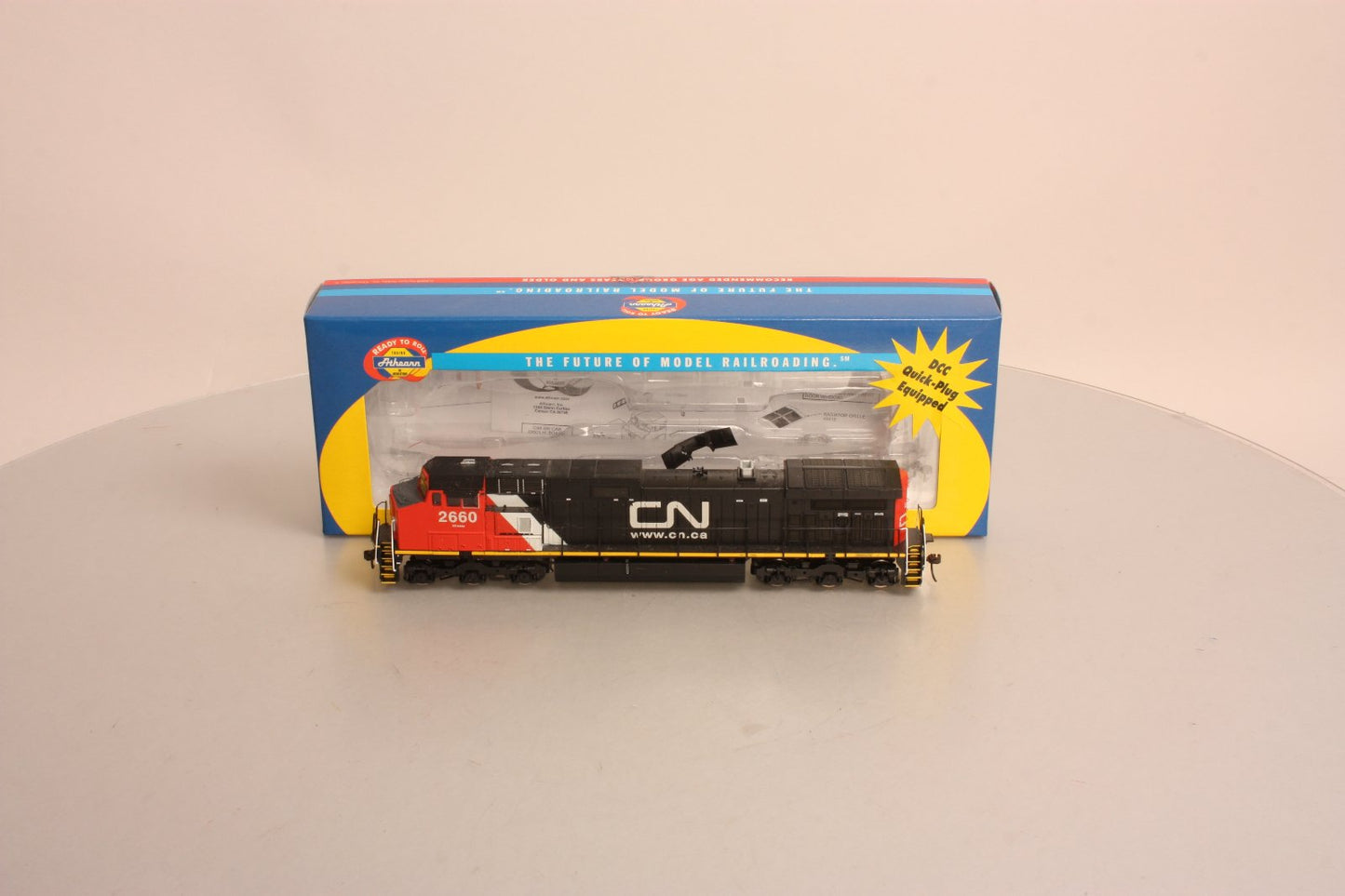 Athearn 78943 HO Canadian National Dash 9-44CW Diesel Locomotive #2660