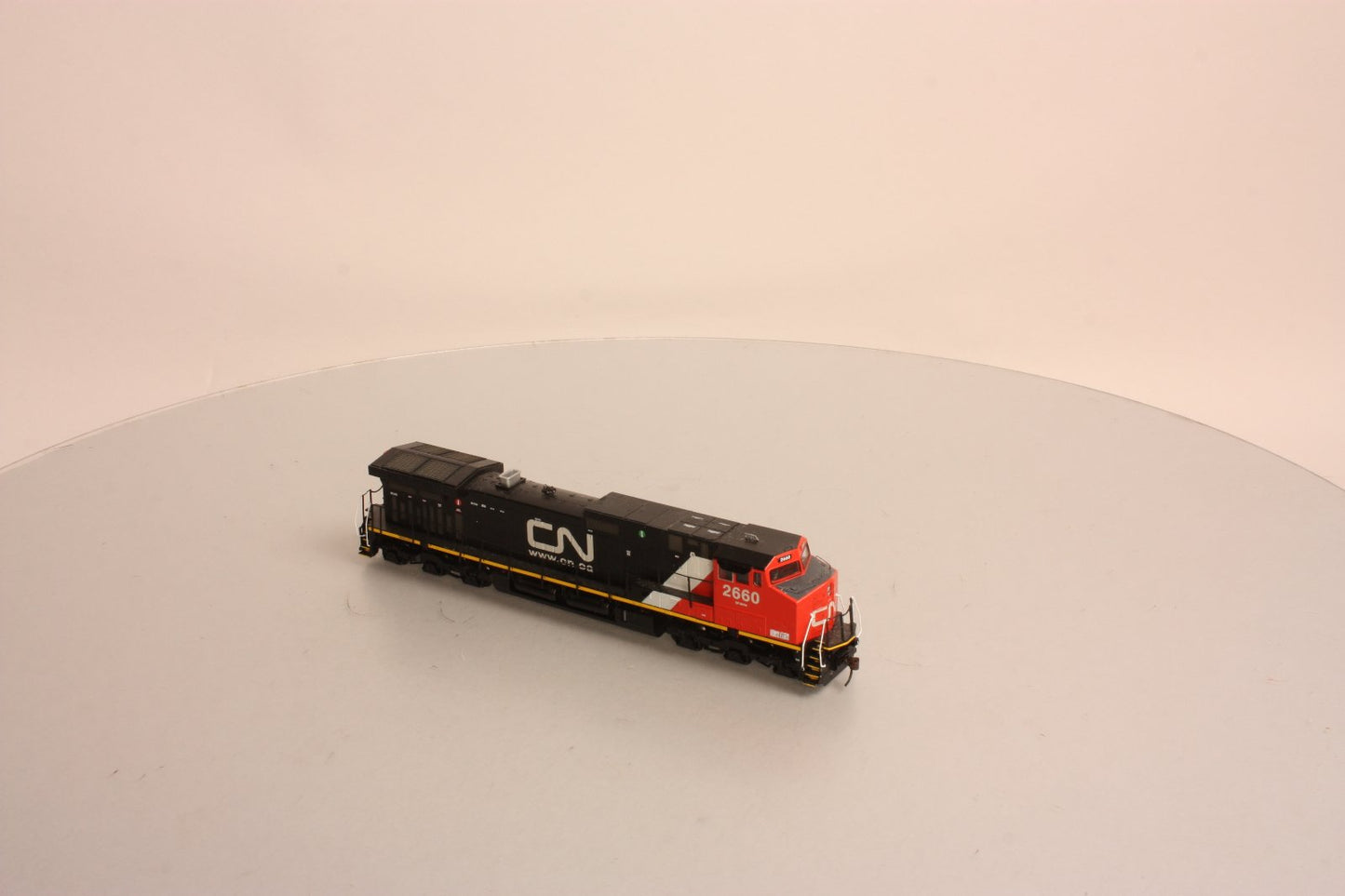 Athearn 78943 HO Canadian National Dash 9-44CW Diesel Locomotive #2660