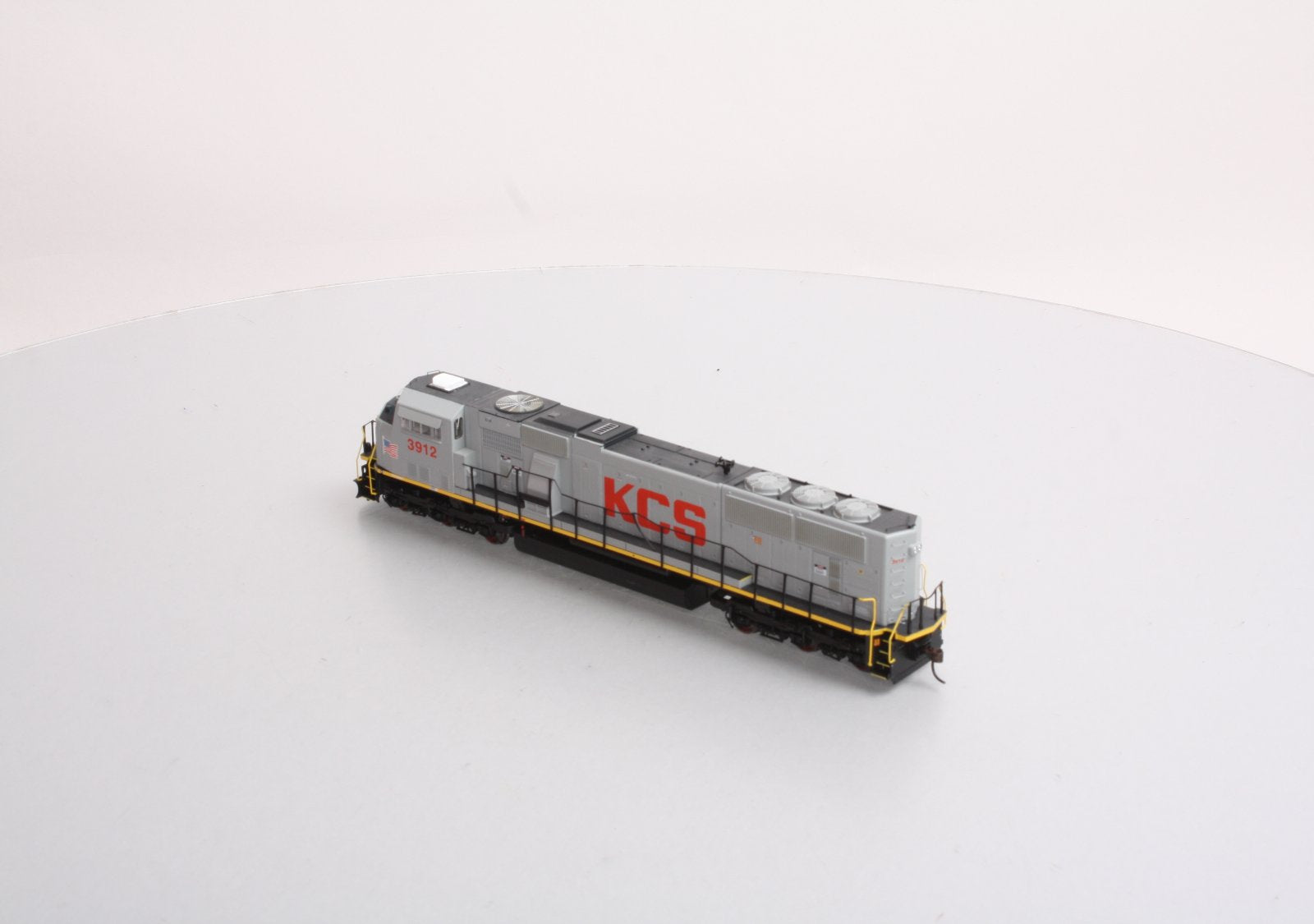 Athearn G64759 HO Kansas City Southern SD70MAC Diesel Locomotive #3912