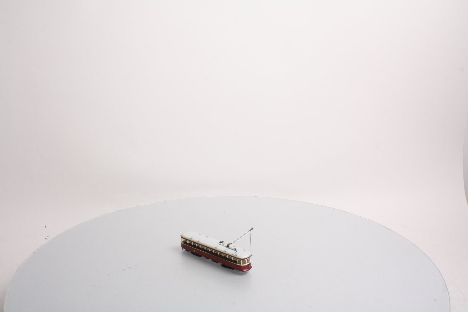 Bachmann 84607 HO Toronto Witt Street Car with Full Interior & Lights w/DCC