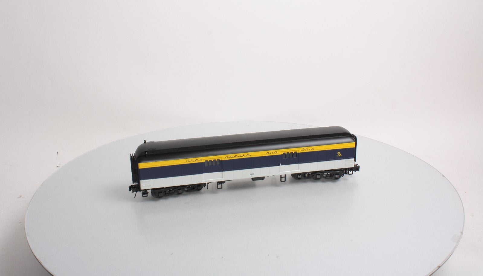 Atlas 2001314 Chesapeake & Ohio 60' Baggage Car - 3 Rail