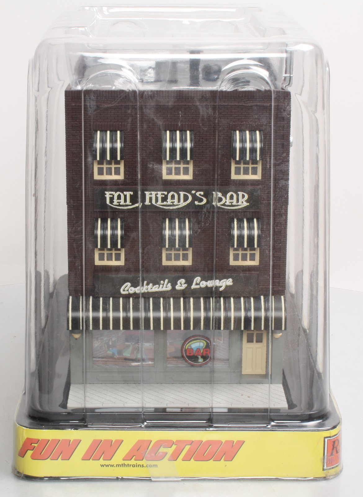 MTH 30-90439 O Fat Heads Bar 3-Story City Building w/Fire Escape
