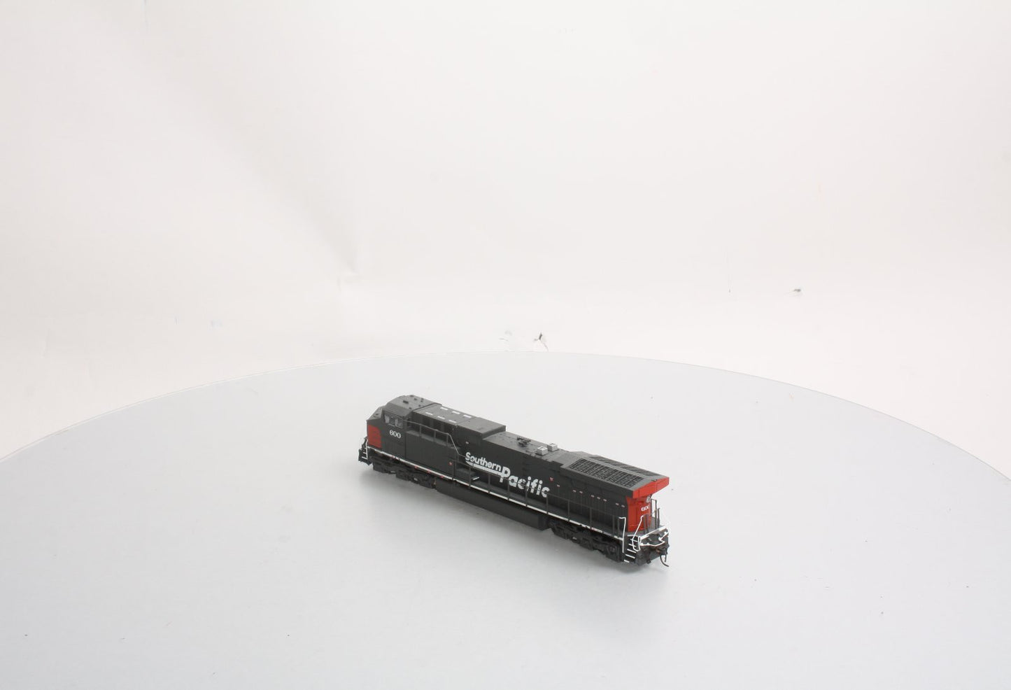 Broadway Limited 2611 HO SP GE AC6000CW Paragon2™ Diesel Locomotive #600