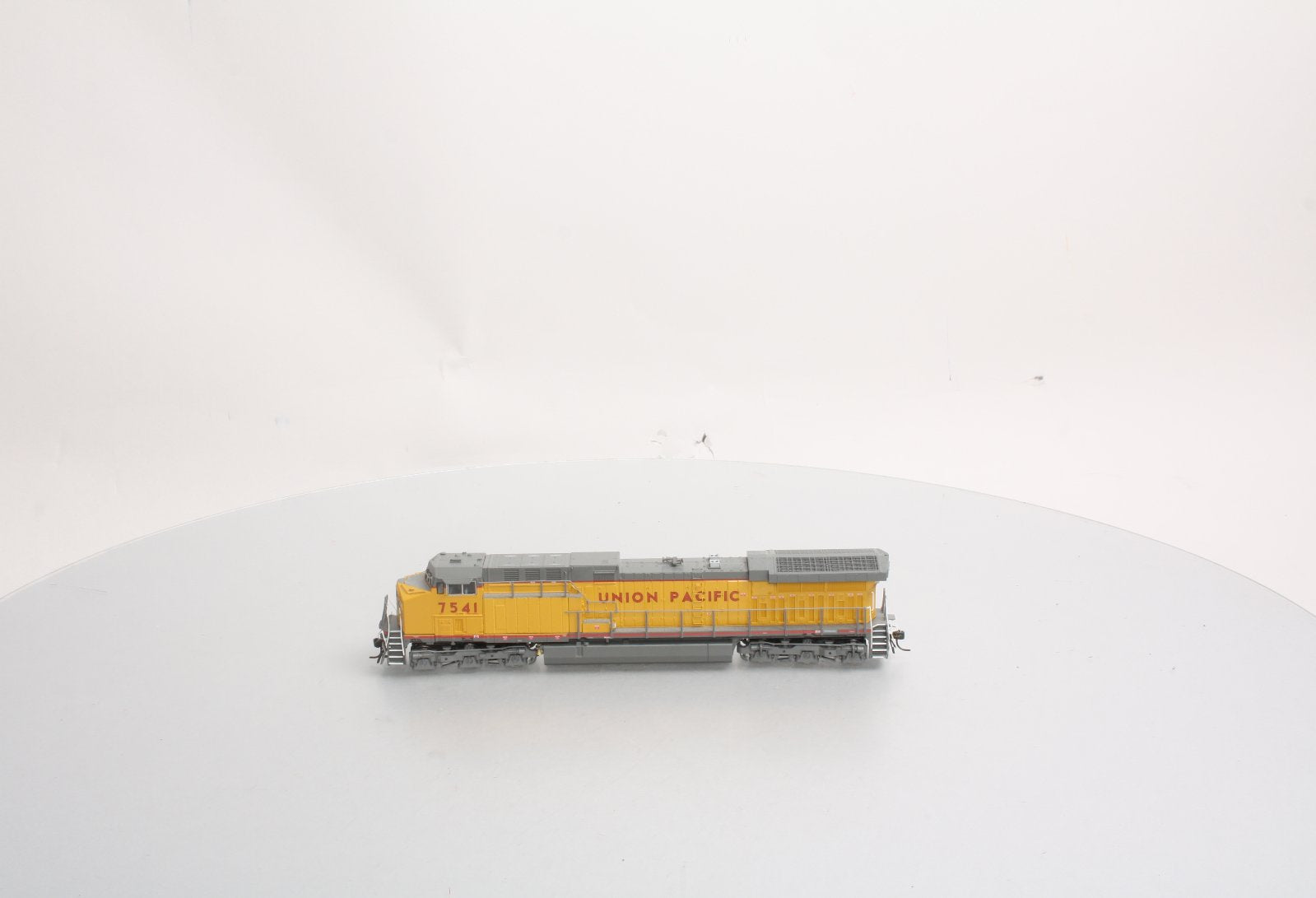 Broadway Limited 2614 HO Union Pacific GE AC6000CW Paragon2™ #7541