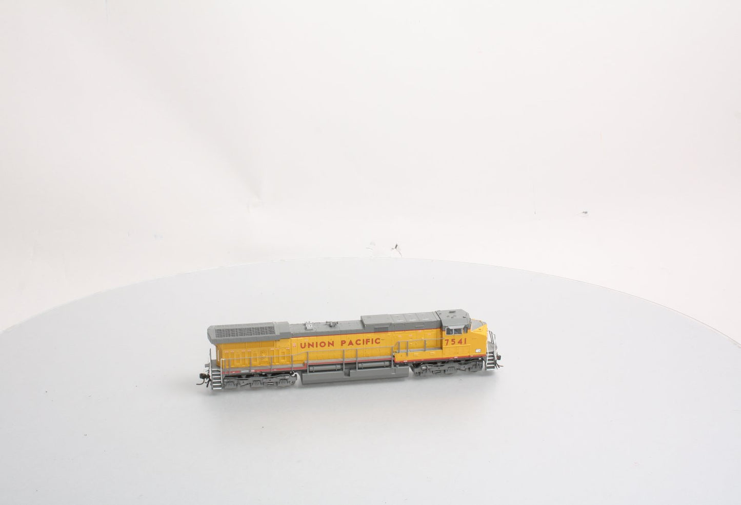Broadway Limited 2614 HO Union Pacific GE AC6000CW Paragon2™ #7541