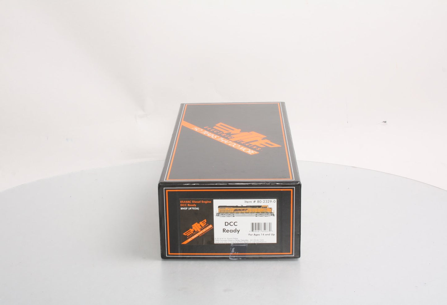 MTH 80-2329-0 HO BNSF Railway GE ES44AC - Standard DC #7036
