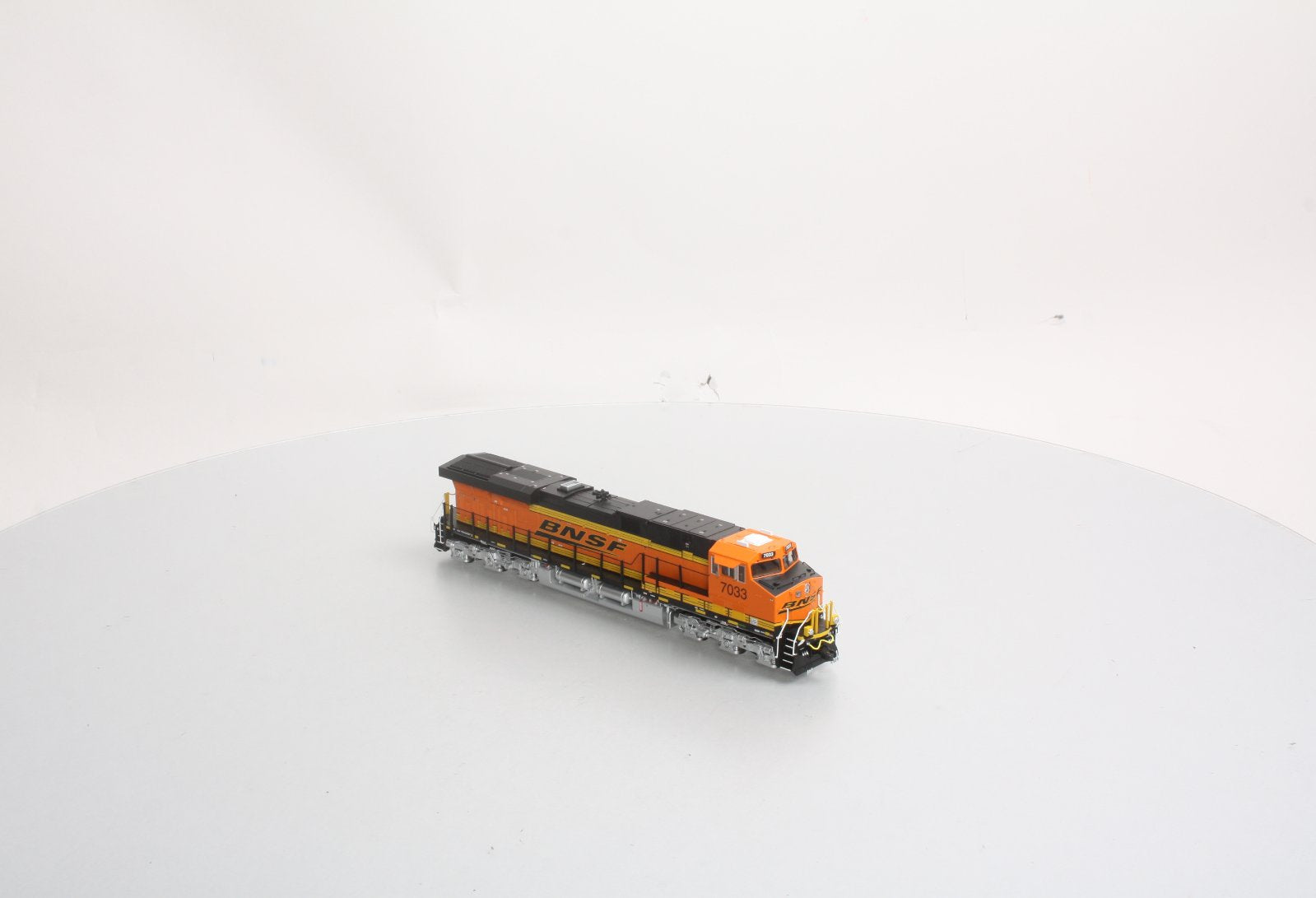 MTH 80-2328-1 HO BNSF GE ES44AC Diesel Locomotive w/PS3.0 & DCC #7033