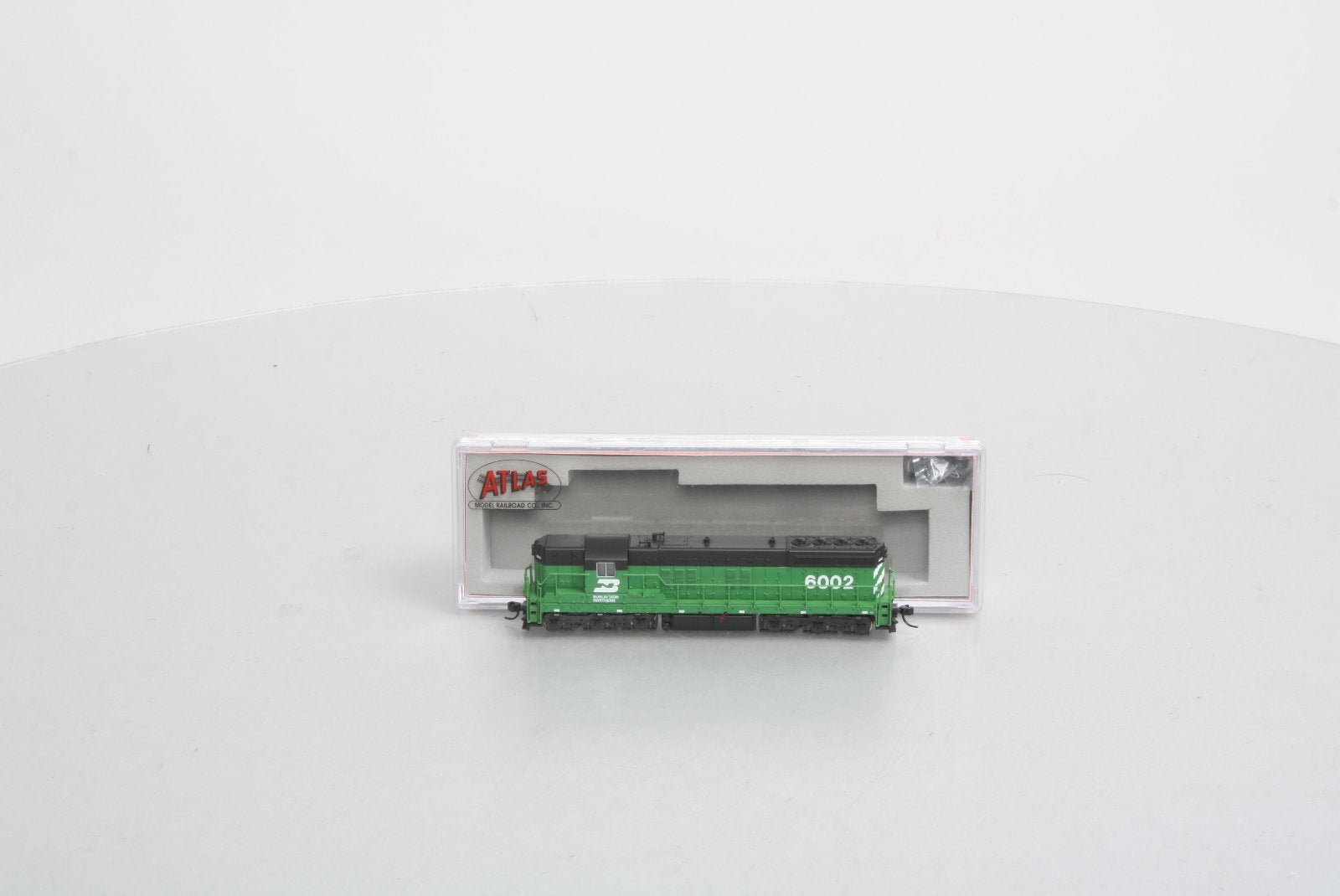 Atlas 53614 N Burlington Northern SD-7 Diesel Locomotive Standard DC #6002