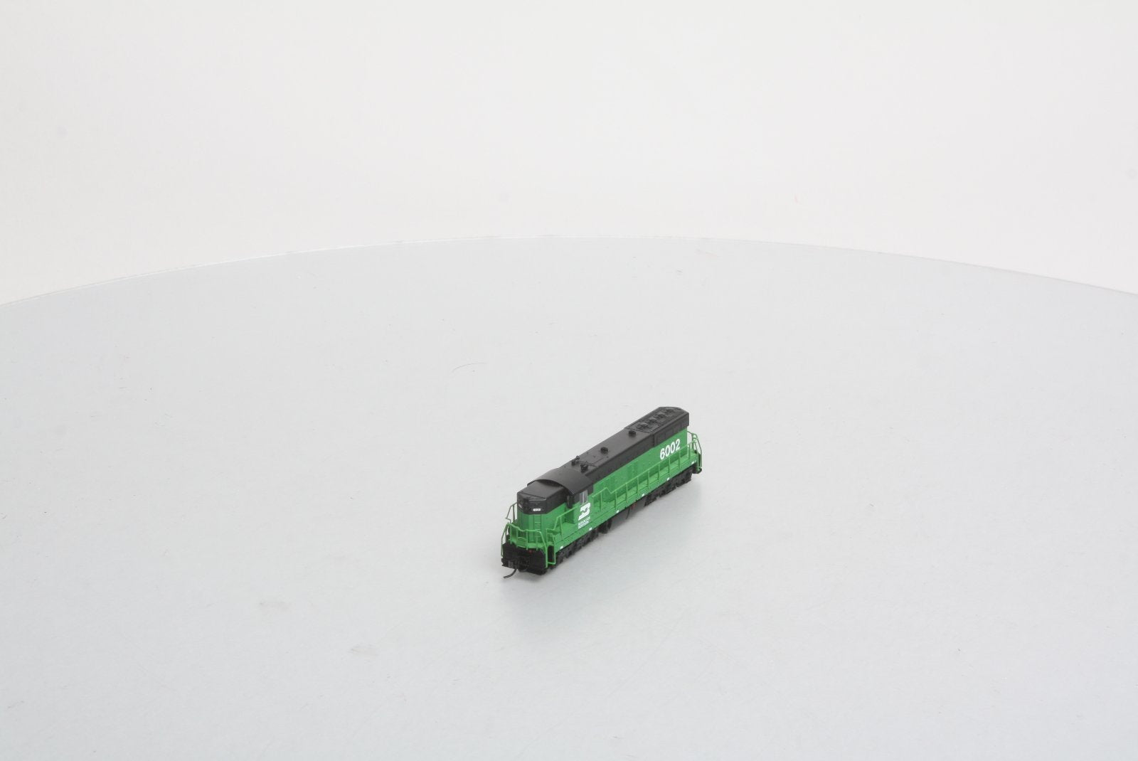 Atlas 53614 N Burlington Northern SD-7 Diesel Locomotive Standard DC #6002