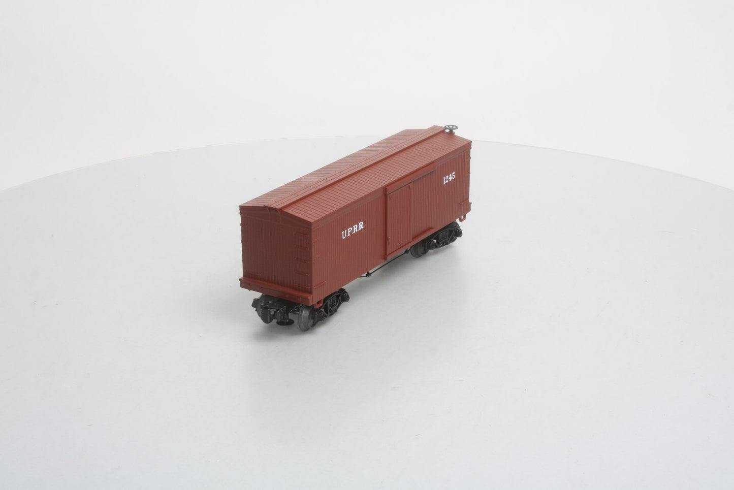 MTH 30-74795 O Union Pacific 34' Box Car (19th Century) Car No. 1245