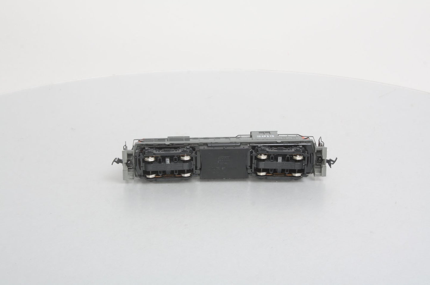 Atlas 7093 HO Scale Southern Pacific RS-11 Diesel Engine #2913