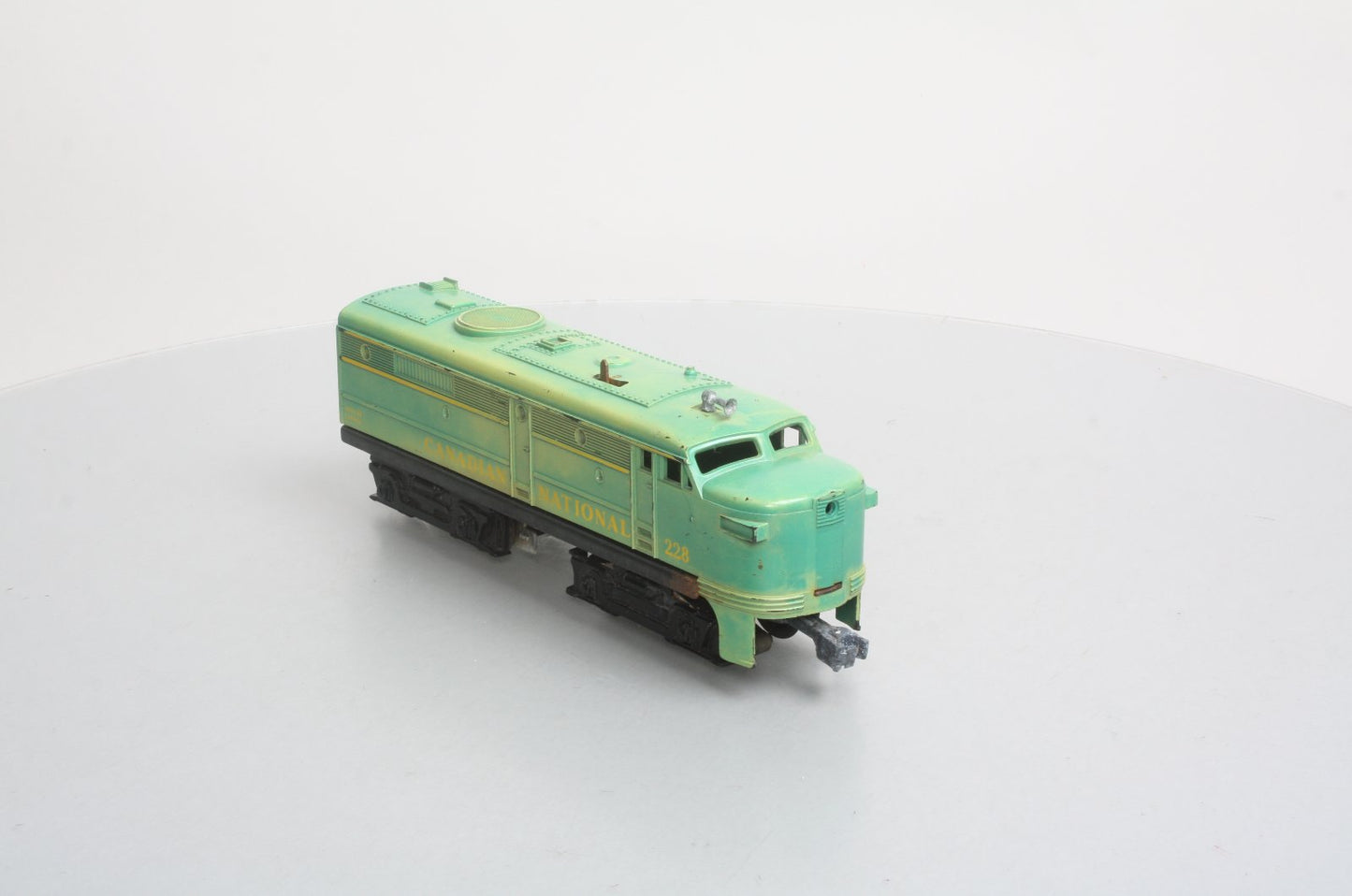 Lionel 228 Vintage O Canadian National Alco A Pwd. Diesel Locomotive - RARE
