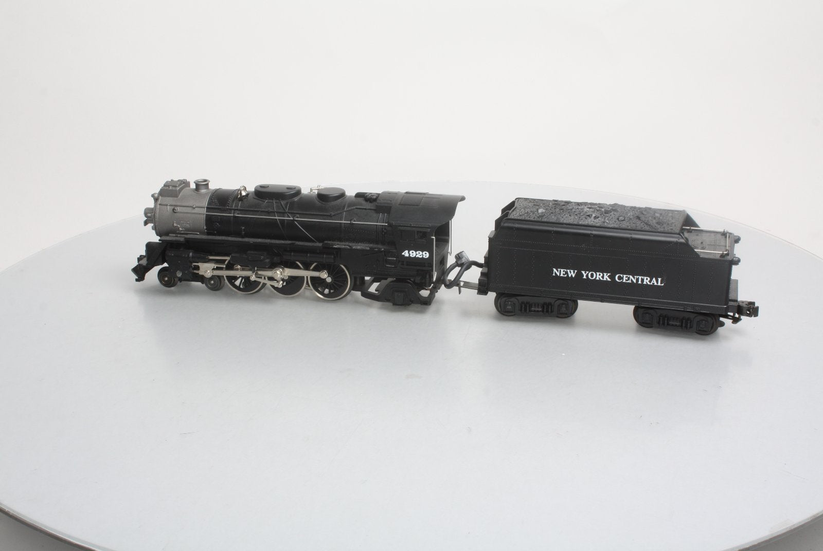 Lionel 6-18086 NYC Pacific 4-6-2 Steam Locomotive & Tender #4929