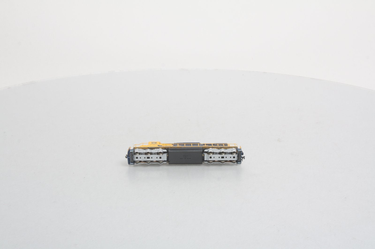 Kato 176-8202 Santa Fe SD40-2 Diesel Locomotive #5092