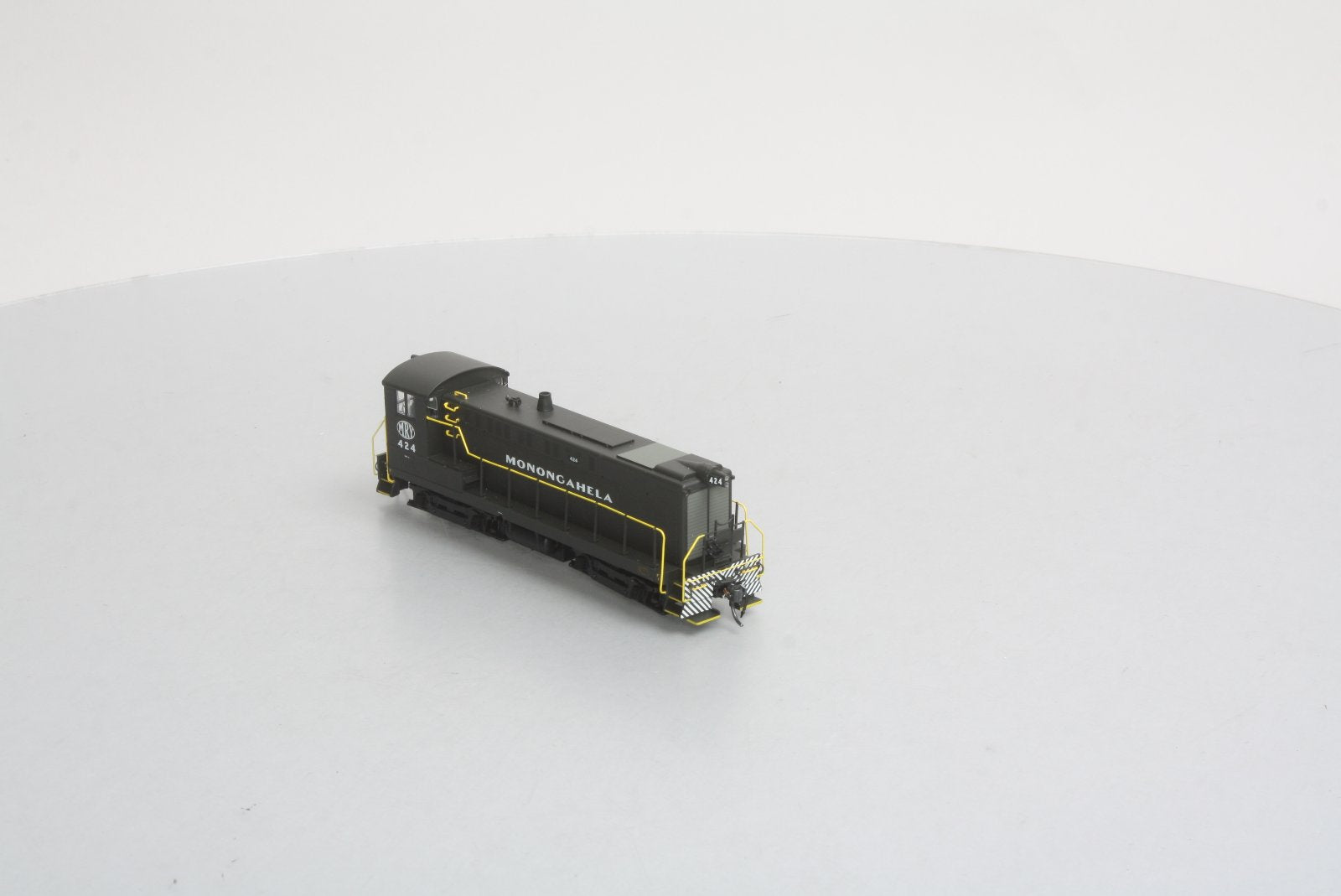 Bowser 23934 HO Baldwin S12, MGA #424