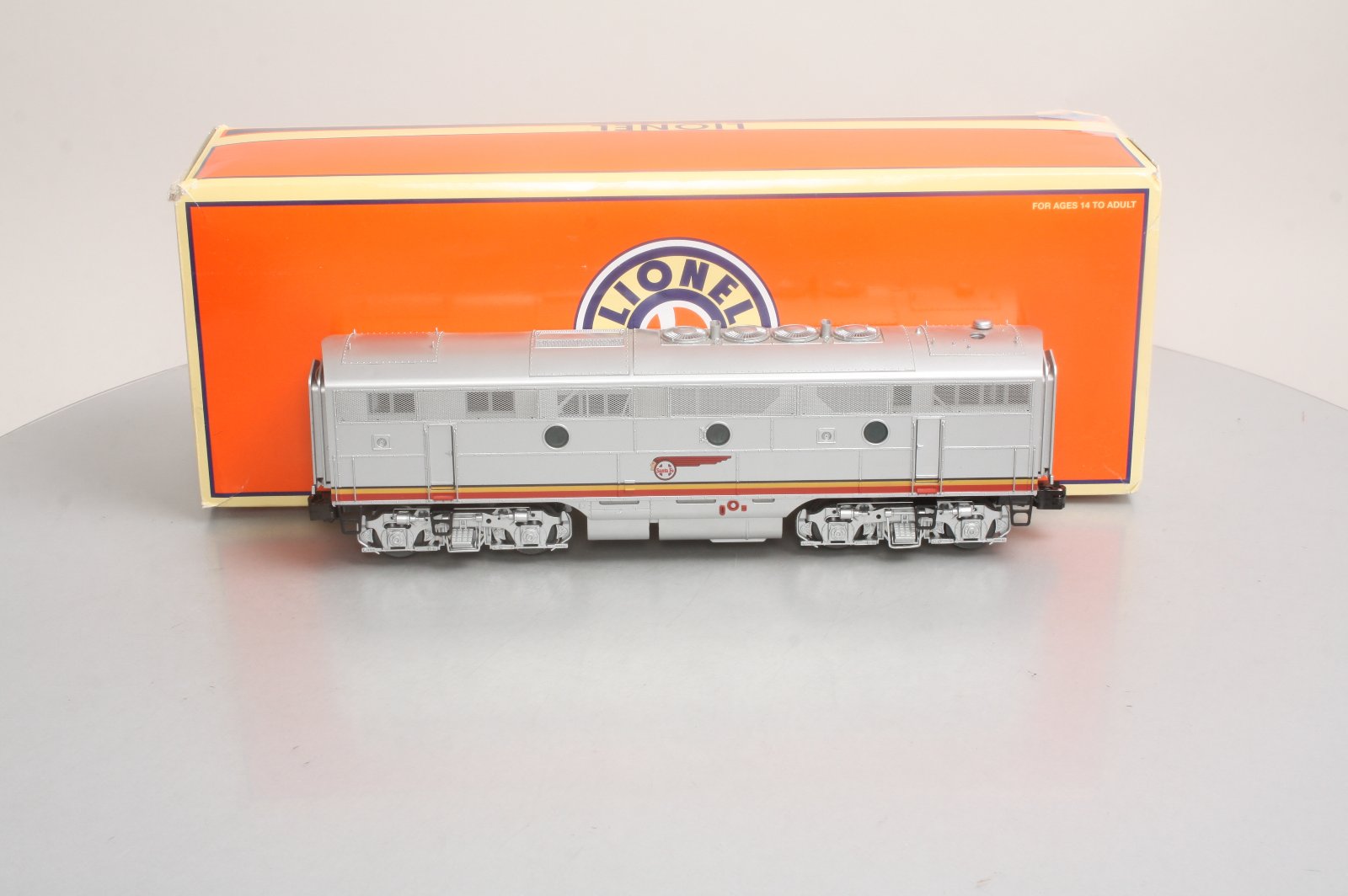 Lionel 6-34579 O SF Warbonnet F3 Powered Diesel B-Unit – Trainz