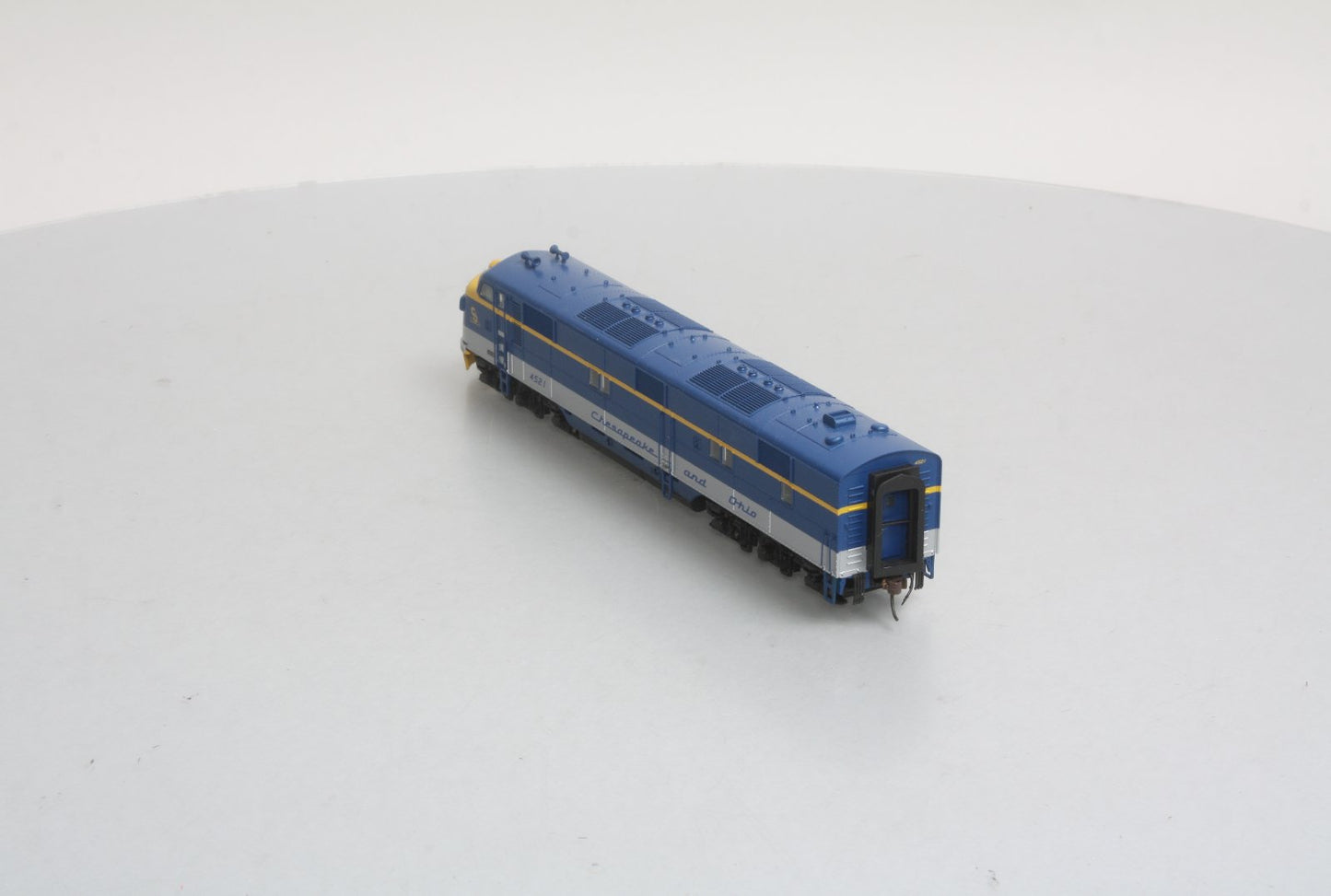 Broadway Limited 614 HO C&O Paragon™ Series EMD E7A Diesel Locomotive #4521
