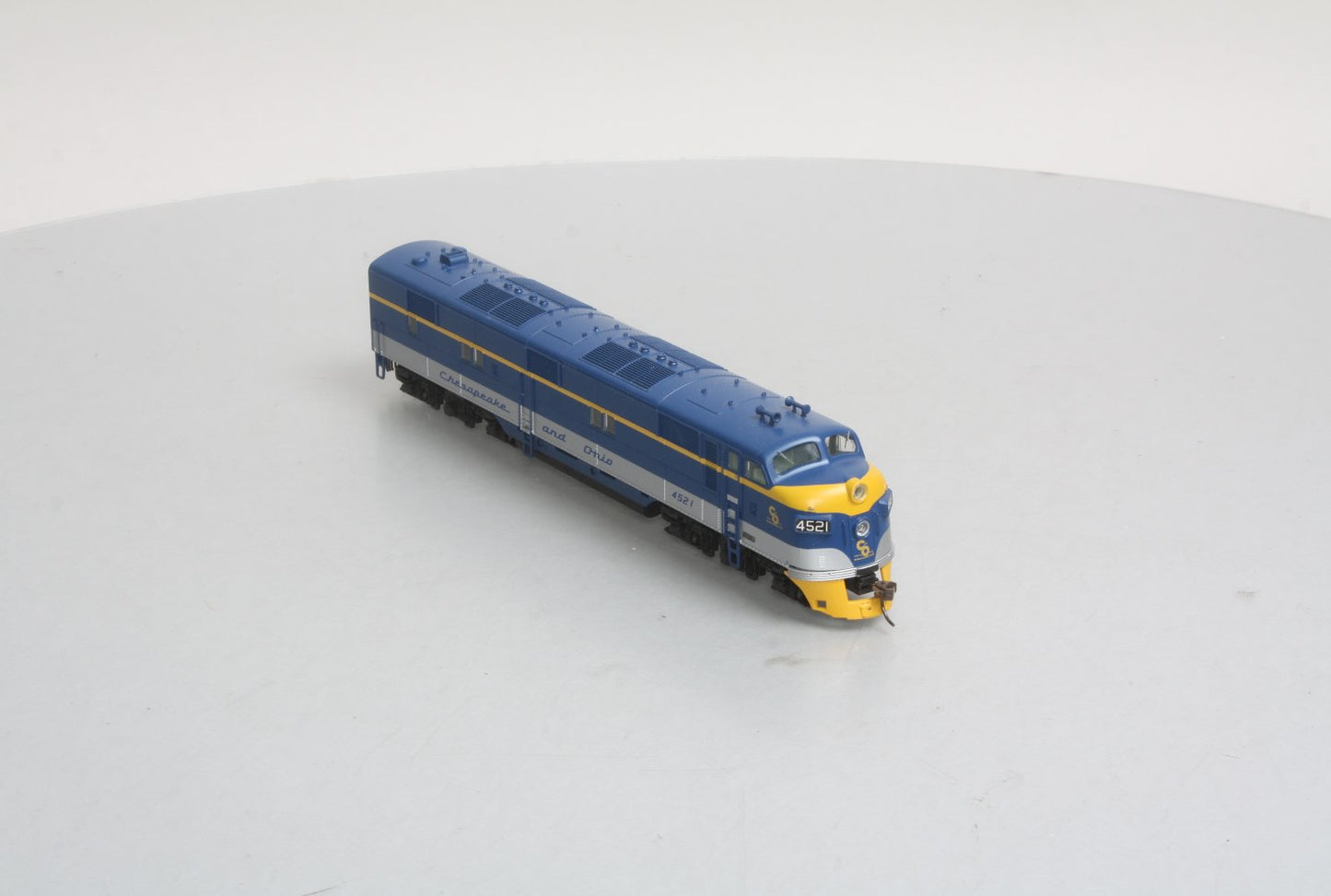 Broadway Limited 614 HO C&O Paragon™ Series EMD E7A Diesel Locomotive #4521