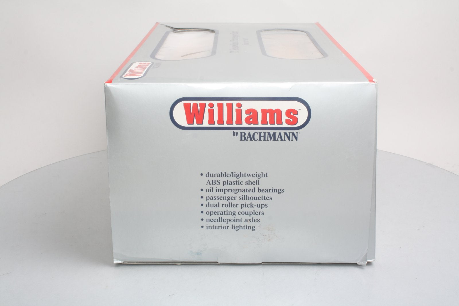 Williams 43163 O Union Pacific 72 Ft. Streamline Passenger Cars (Set of 4)