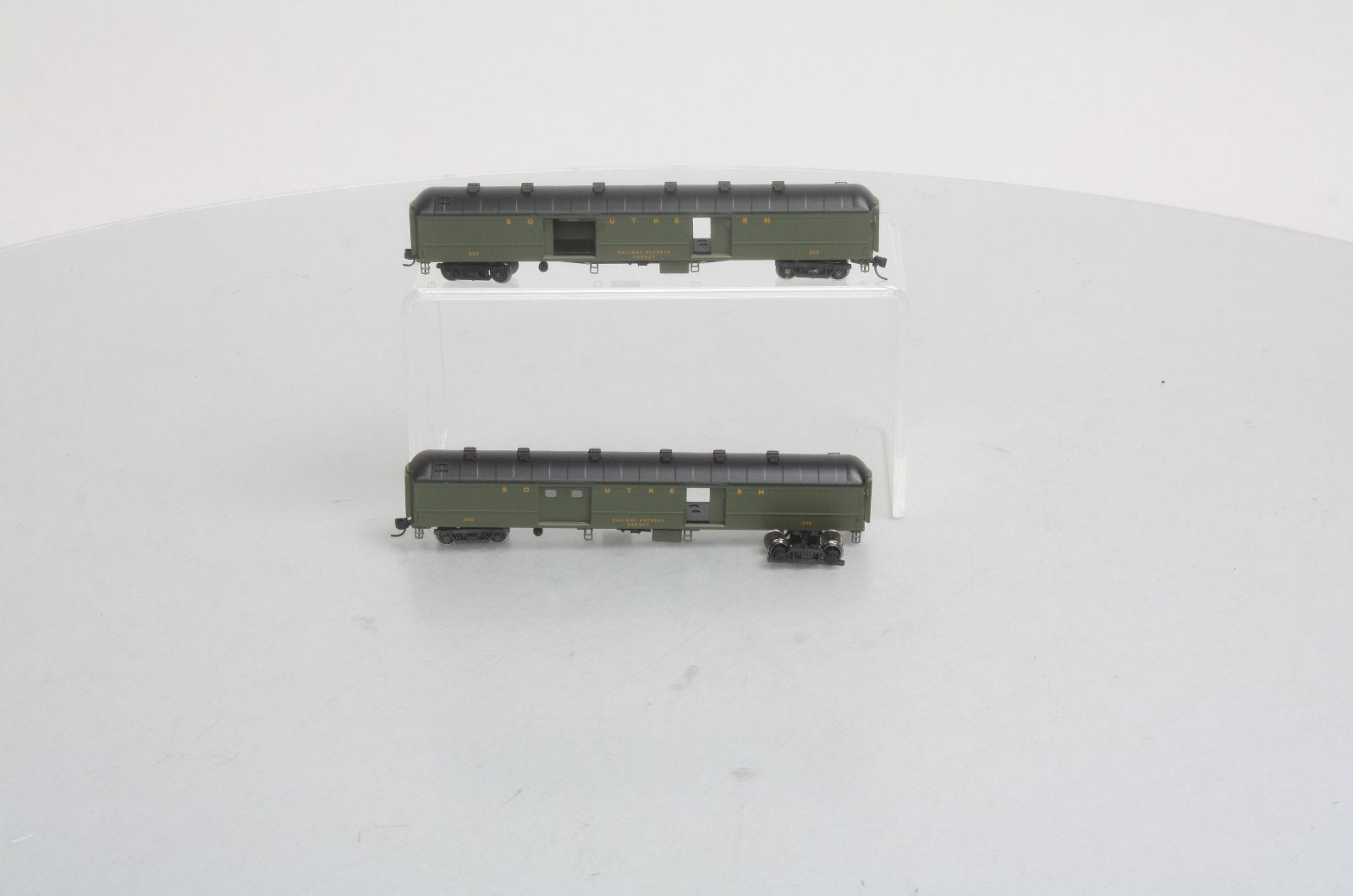 Wheels of Time 252TS N Southern Heavyweight Passenger Car #530, #546 (Set of 2)