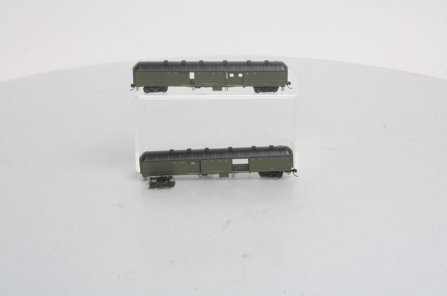 Wheels of Time 252TS N Southern Heavyweight Passenger Car #530, #546 (Set of 2)