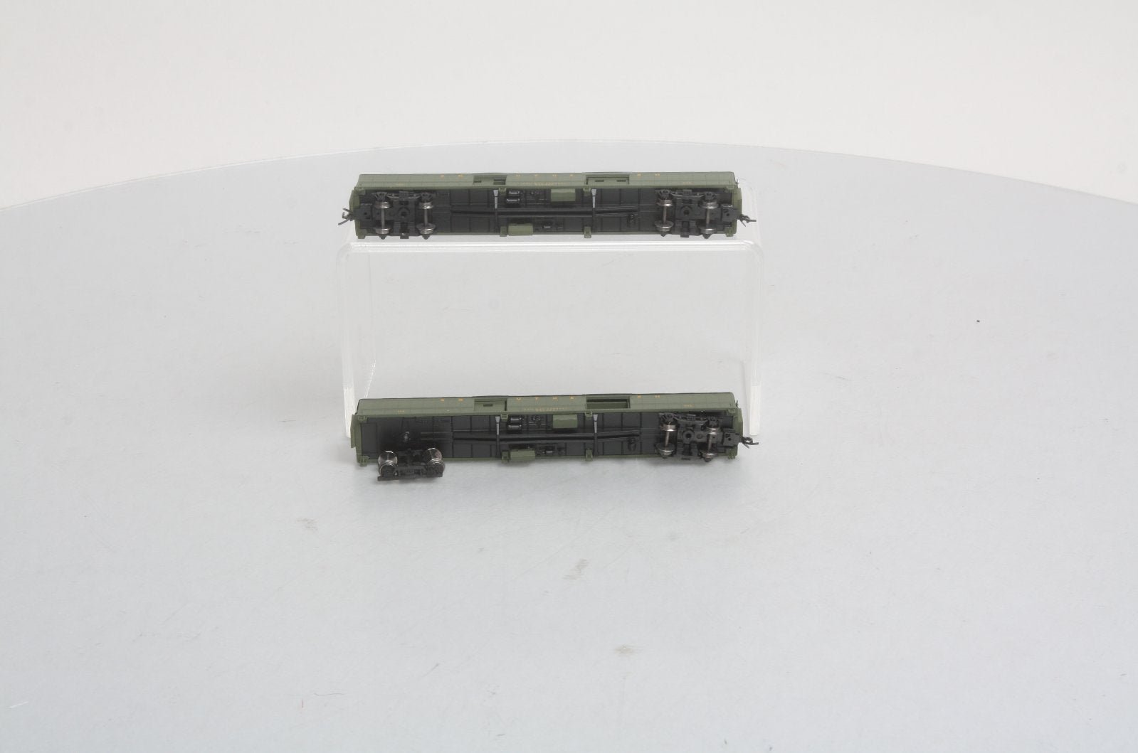 Wheels of Time 252TS N Southern Heavyweight Passenger Car #530, #546 (Set of 2)