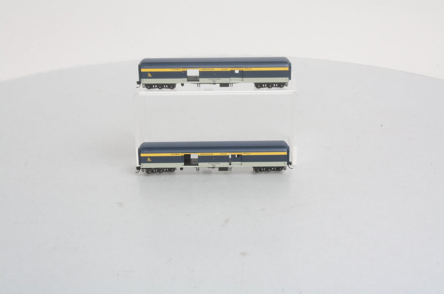 Wheels of Time 270TS 70'HW C&O Baggage Car (2)